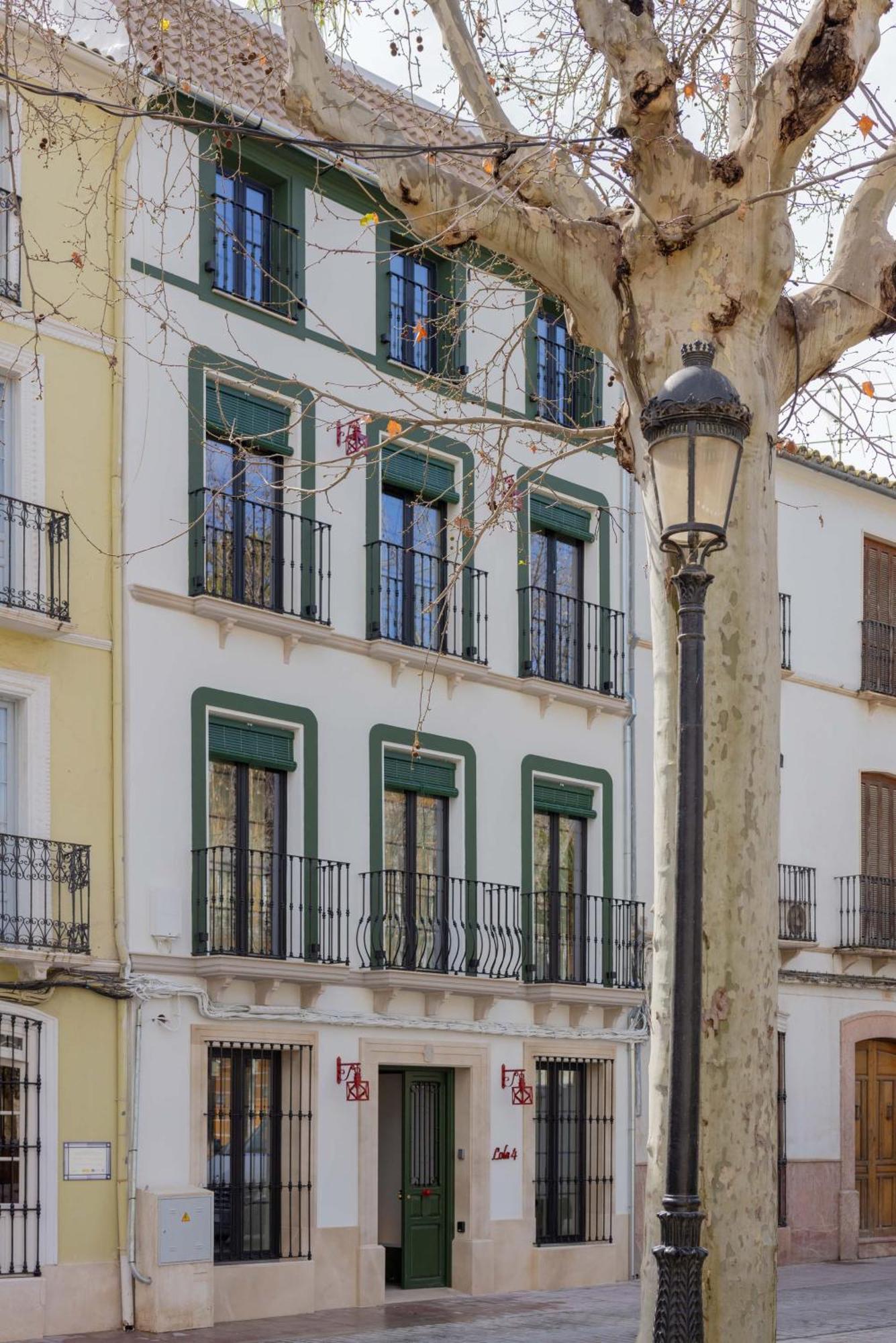 Edificio Lola 4 * Lucena